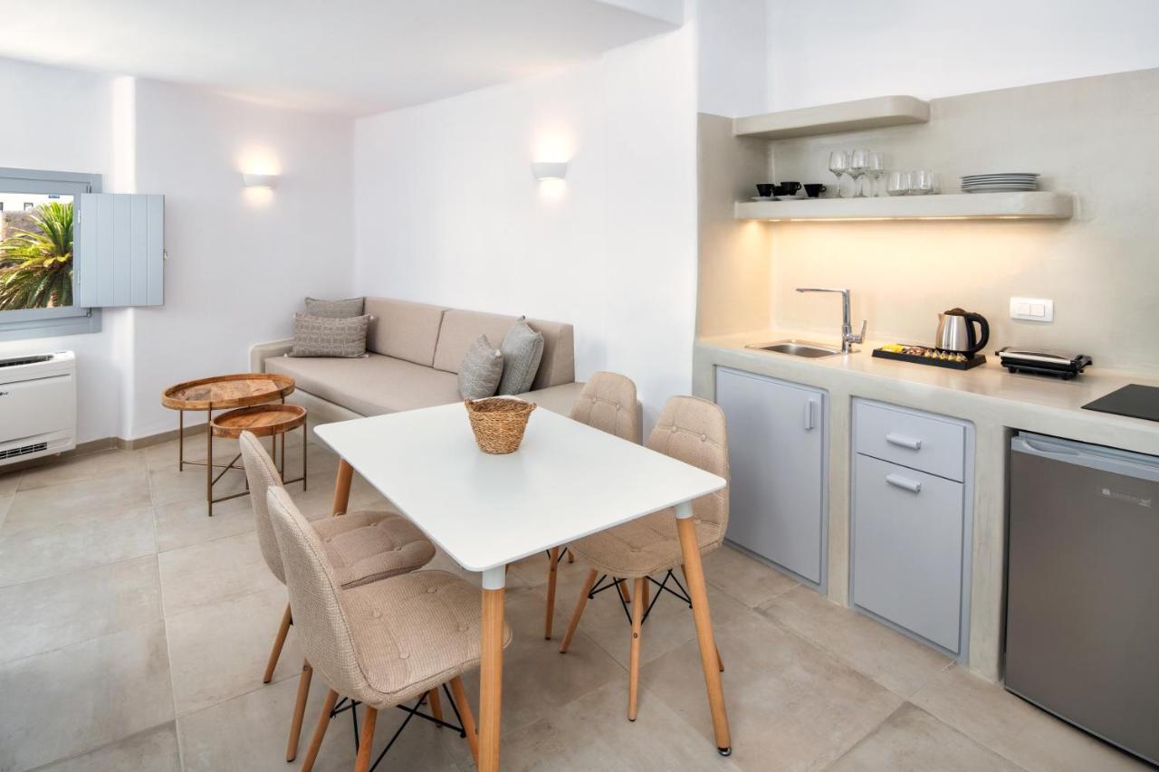 ثيرا Hill Suites المظهر الخارجي الصورة