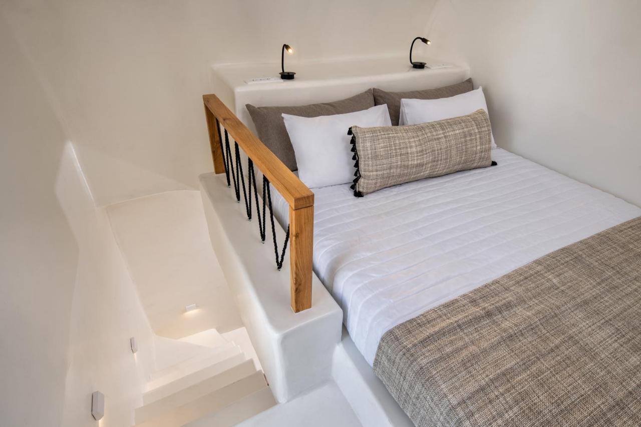 ثيرا Hill Suites المظهر الخارجي الصورة