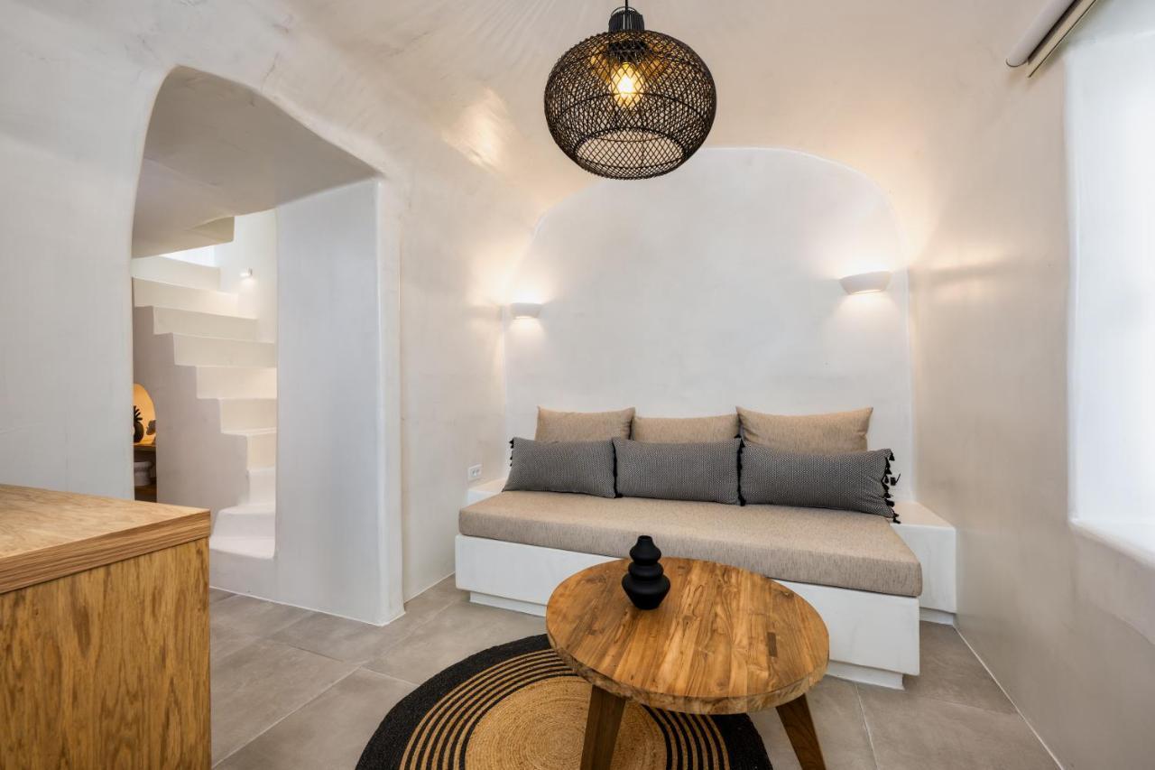ثيرا Hill Suites المظهر الخارجي الصورة